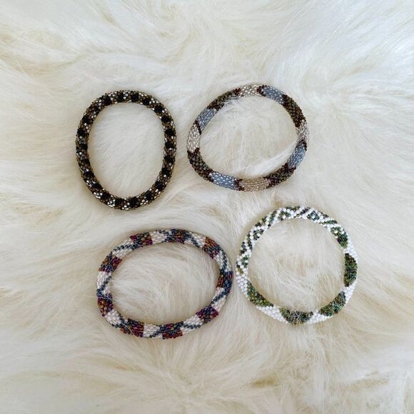 HAND CRAFTED in Nepal Beaded Bracelets (set of 4) BRONZ1 - Picture 4 of 5